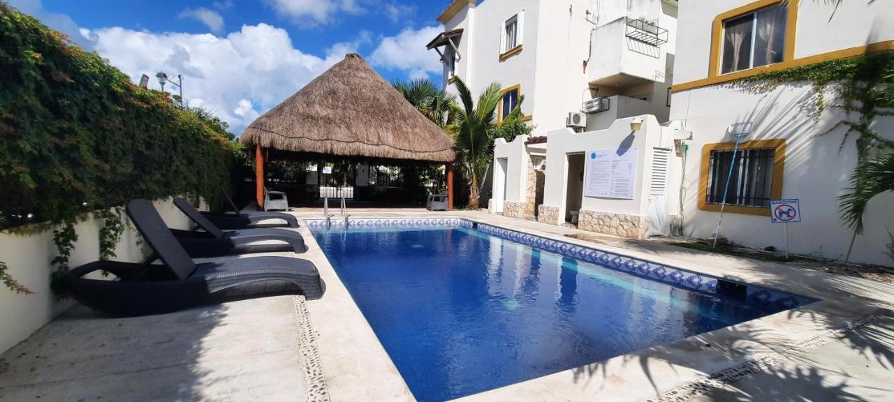 Apartamento En Fraccionamiento Privado 6 Personas Con Piscina Cerca De La Playa 신데 델 카르멘 외부 사진